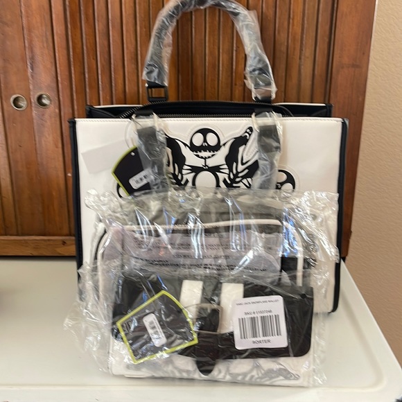 Loungefly Handbags - Loungefly nightmare before Christmas purse/ shoulder purse set